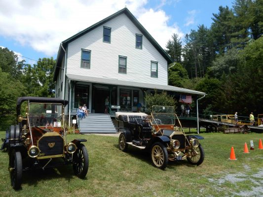 Gallery 2 - Early American Auto Day