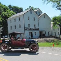 Gallery 3 - Early American Auto Day Returns