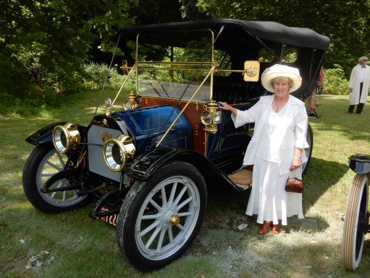 Gallery 4 - Early American Auto Day Returns